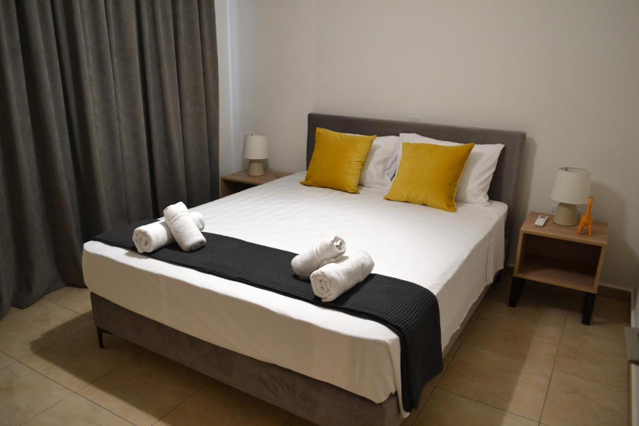 Sweet Retreat Apartment Paralimni Ngoại thất bức ảnh