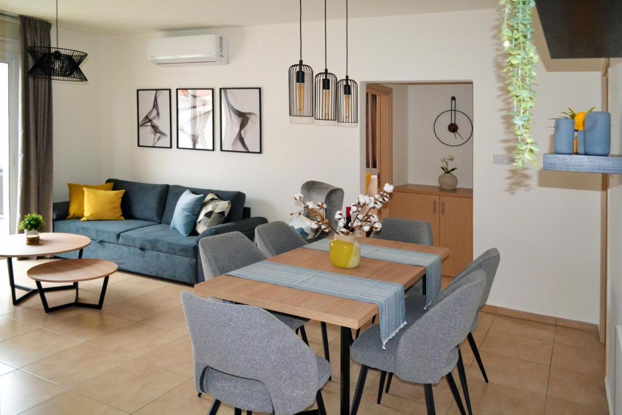 Sweet Retreat Apartment Paralimni Ngoại thất bức ảnh