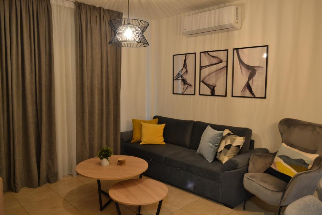 Sweet Retreat Apartment Paralimni Ngoại thất bức ảnh