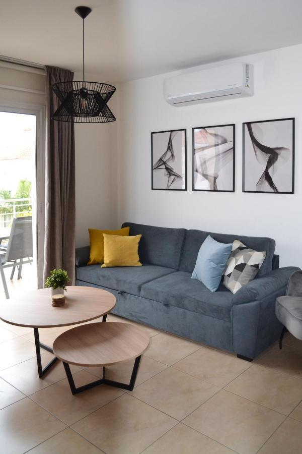 Sweet Retreat Apartment Paralimni Ngoại thất bức ảnh