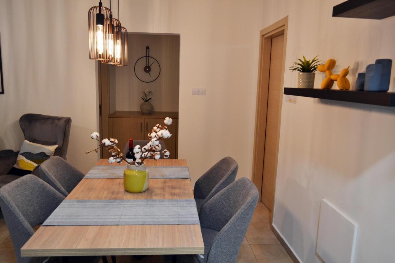 Sweet Retreat Apartment Paralimni Ngoại thất bức ảnh